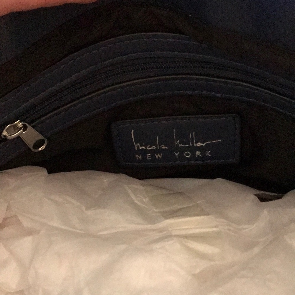 NICOLE MILLER NAVY CROSSBODY RETAIL 68.00 NWT - Picture 6 of 8